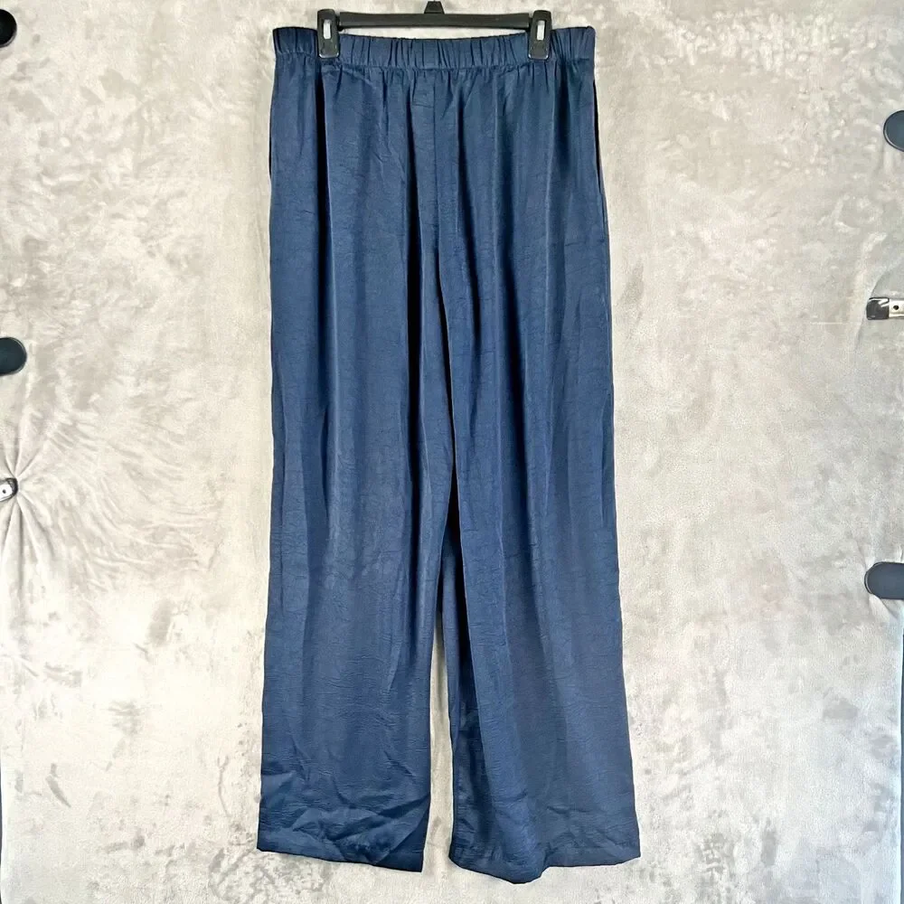 Future Collective Women’s Navy Satin Wide Leg Pleated Pants Size Med High Rise